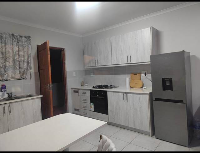 2 BEDROOM PROPERTY TO RENT IN MALVERN